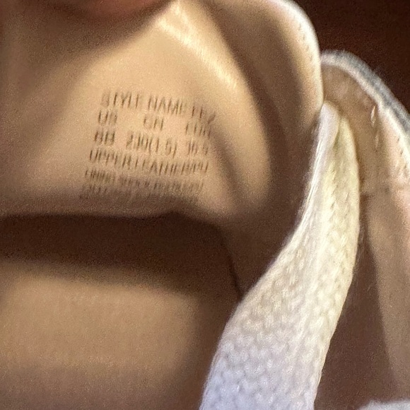 Kate Spade Fez White/Black Big Logo Leather Women Sneakers- SZ 6 B - Picture 9 of 10